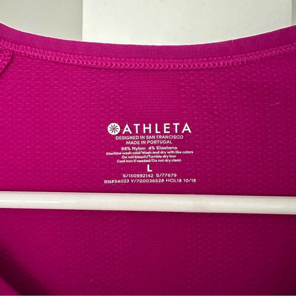 Athleta Women's Long Sleeve Top - Magenta - Picture 5 of 5